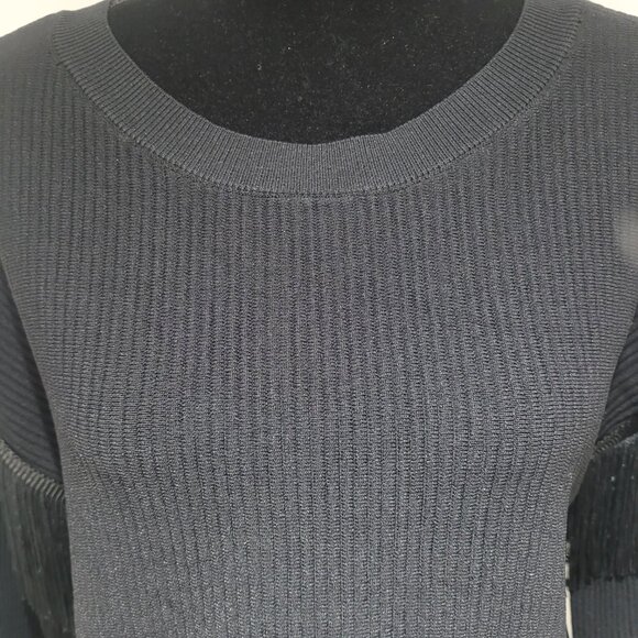 Lea & Viola Ribbed Cropped Long Sleeve Sweater with Fringe Size Large Black - Picture 6 of 11